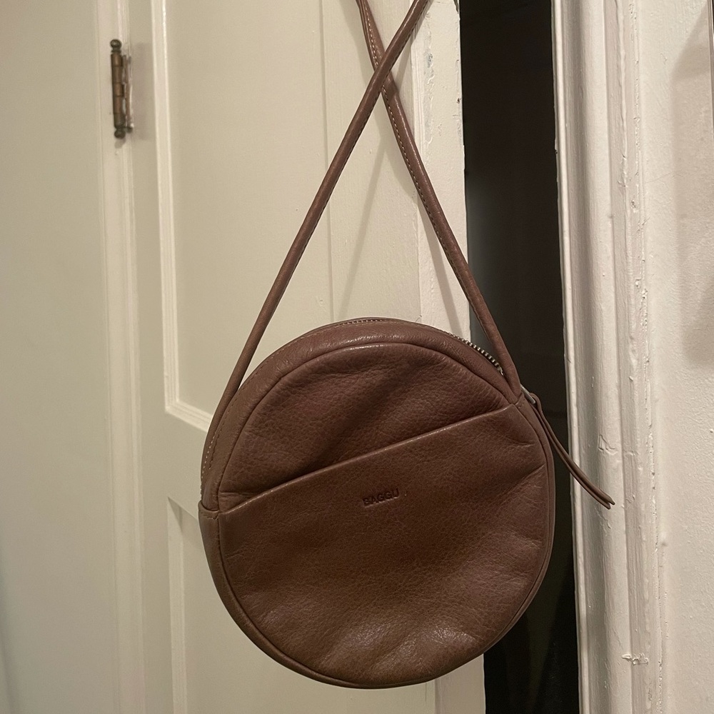 Brown leather BAGGU circle crossbody bag